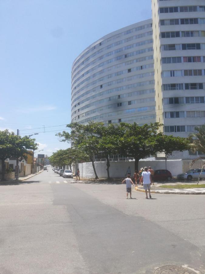 Apartamento Frente A Praia Peruíbe Екстериор снимка